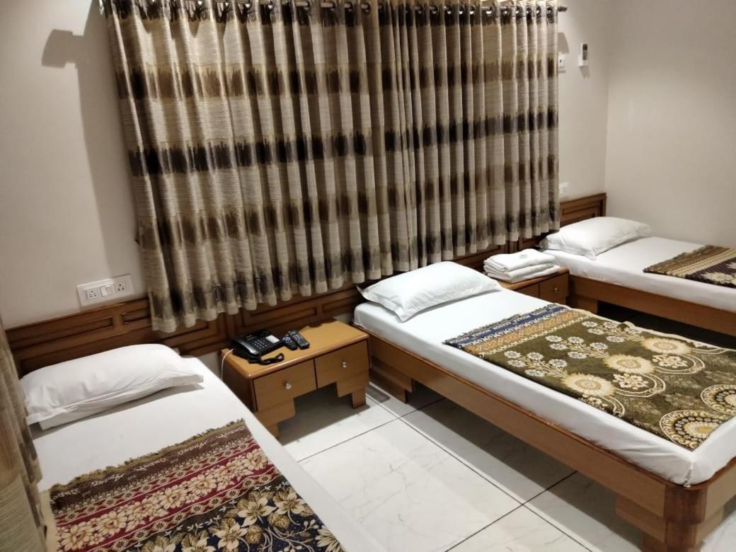 Hotel Ankit Virpur Экстерьер фото